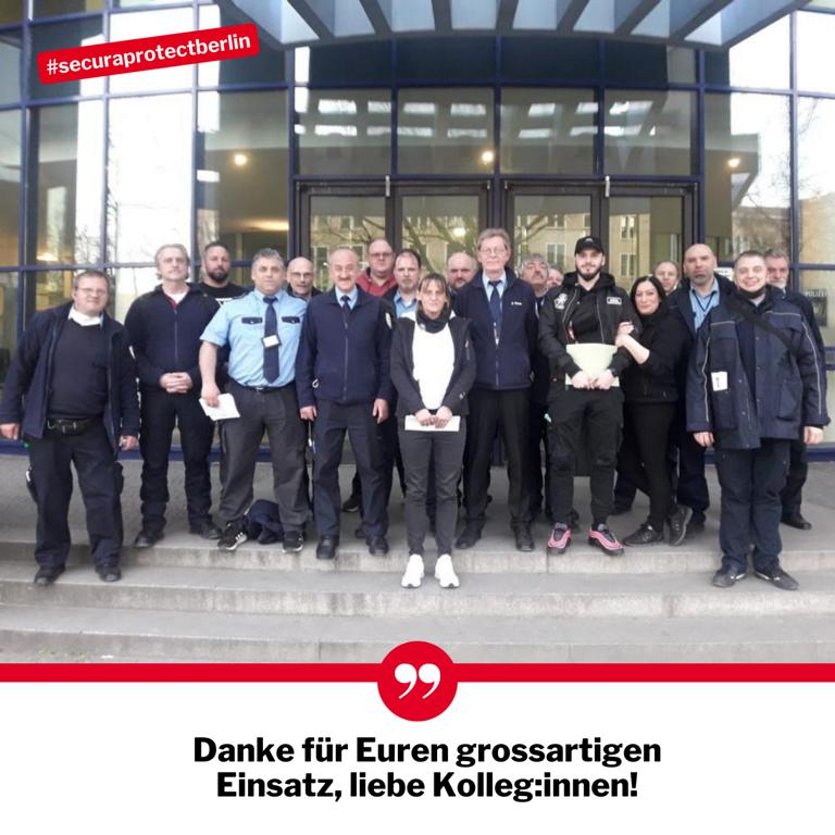 Gruppenfoto von secura protect Mitarbeiterinnen Mitarbeiter in Berlin 